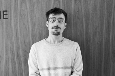 Martin essaye des lunettes (7)