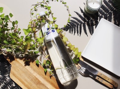 BRU l'eau qui jaillit naturellement perlée du sol belge (2)